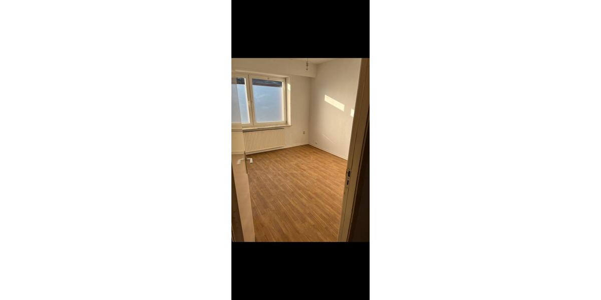 Einfamilienhaus Cadenberge - 7 Zimmer, 160 m&sup2;, 1.120&euro; | Angebot:25334356