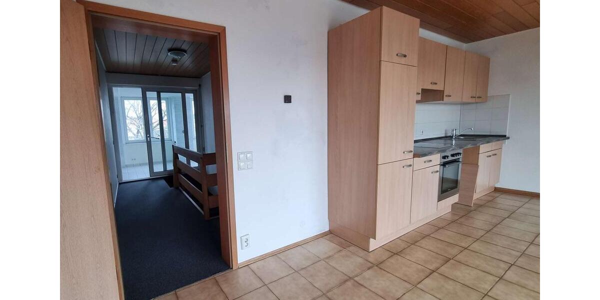 Dachgeschoßwohnung Cuxhaven - 2.5 Zimmer, 135 m&sup2;, 1.118&euro; | Angebot:26004700