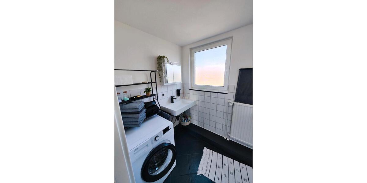 Dachgeschoßwohnung Wurster Nordseeküste - 3 Zimmer, 80 m&sup2;, 125.000&euro; | Angebot:26088668