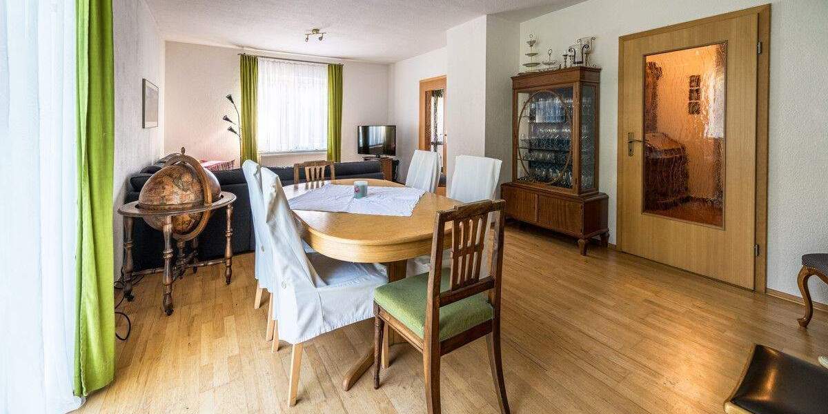 Einfamilienhaus Geestland-Debstedt Debstedt - 8 Zimmer, 242 m&sup2;, 570.000&euro; | Angebot:25737096