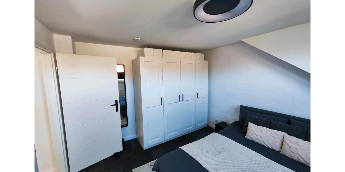 Dachgeschoßwohnung Wurster Nordseeküste - 3 Zimmer, 80 m&sup2;, 125.000&euro; | Angebot:26088668