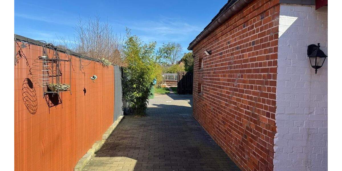 Reihenmittelhaus Brunsbüttel - 3 Zimmer, 115 m&sup2;, 229.000&euro; | Angebot:25742074