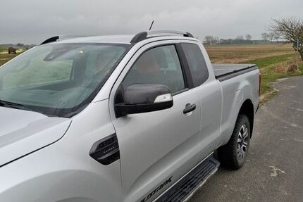 Ford Ranger 62.000 km 29.800 &euro; Friedrichskoog 25718