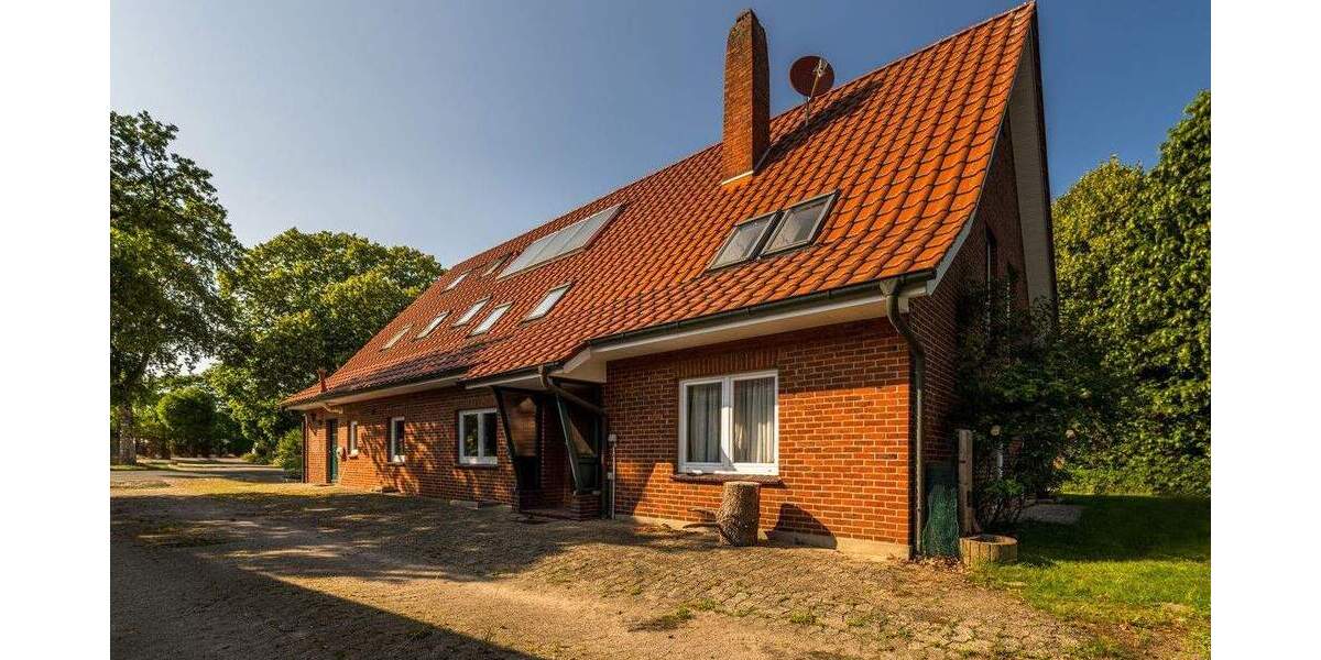 Einfamilienhaus Geestland-Debstedt Debstedt - 8 Zimmer, 242 m&sup2;, 570.000&euro; | Angebot:25737096