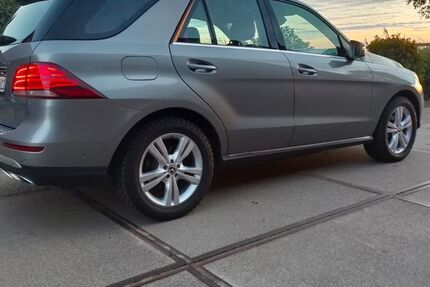 Mercedes-Benz GLE 350 120.000 km 34.900 &euro; Kaiser-Wilhelm-Koog 25709