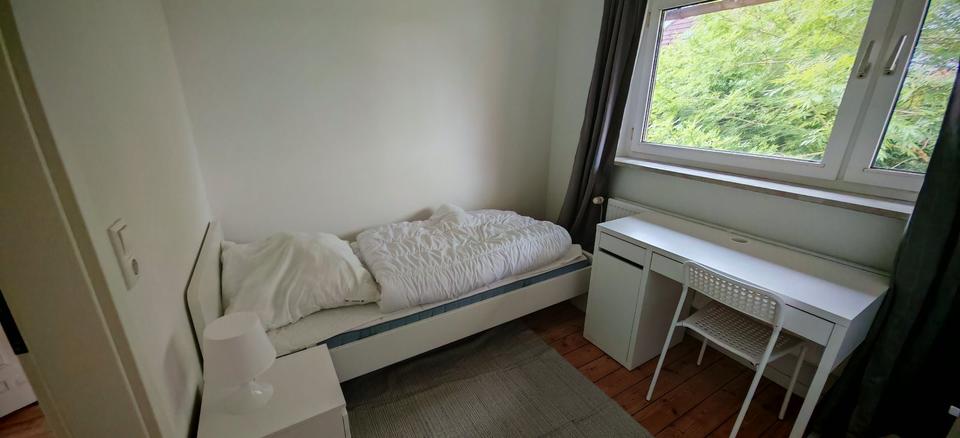 Etagenwohnung Brunsbüttel - 1 Zimmer, 8 m&sup2;, 339&euro; | Angebot:24244055