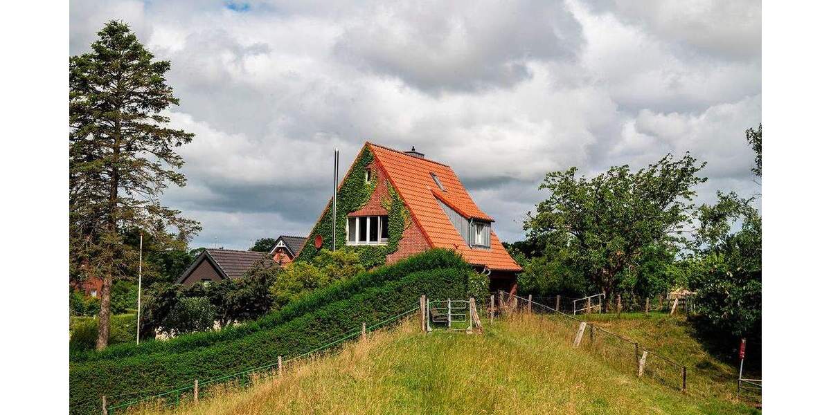 Einfamilienhaus Cadenberge - 5 Zimmer, 92 m&sup2;, 325.000&euro; | Angebot:25834854