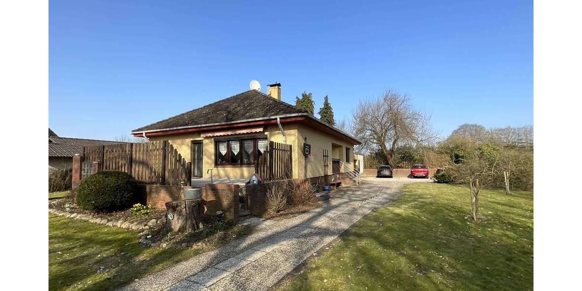 Einfamilienhaus Geestland Bad Bederkesa - 4 Zimmer, 250 m&sup2;, 229.000&euro; | Angebot:25977571