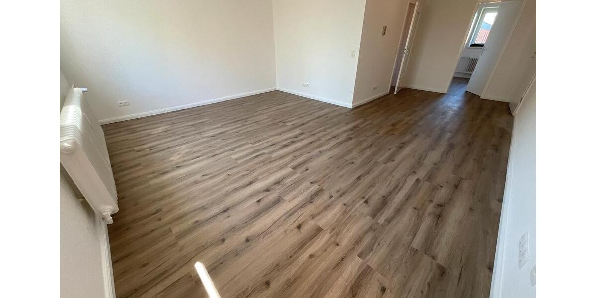 Etagenwohnung Brunsbüttel - 4 Zimmer, 85 m&sup2;, 669&euro; | Angebot:26365505