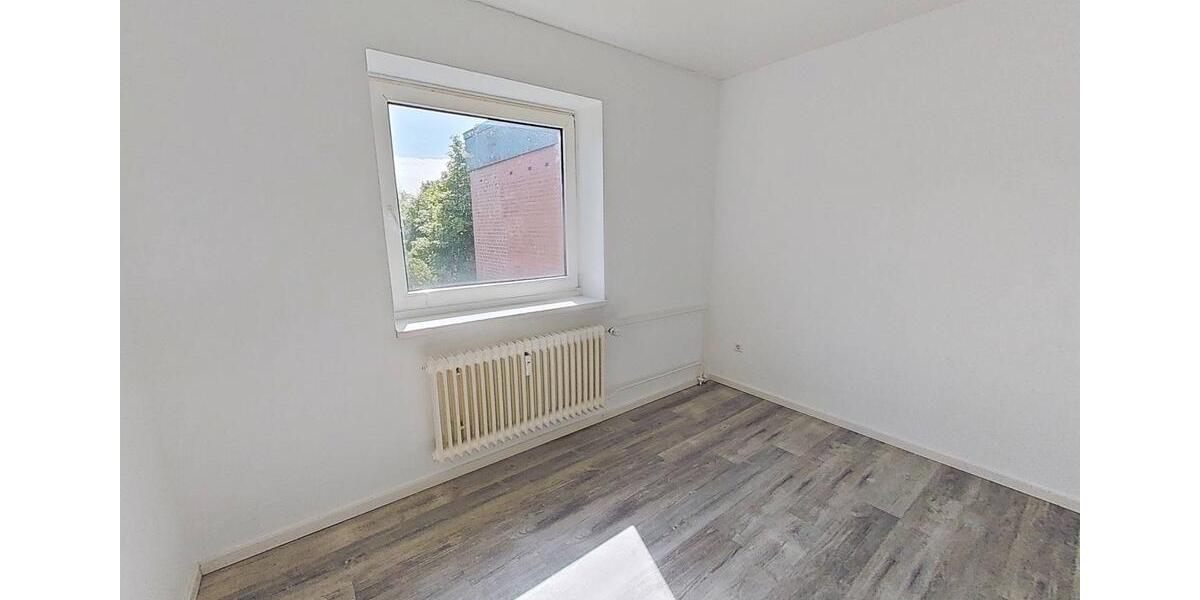 Etagenwohnung Brunsbüttel - 3 Zimmer, 85 m&sup2;, 669&euro; | Angebot:26717217