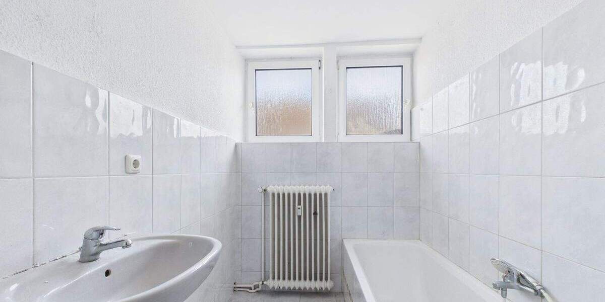 Einfamilienhaus Geestland Bad Bederkesa - 7 Zimmer, 143 m&sup2;, 235.000&euro; | Angebot:25796764