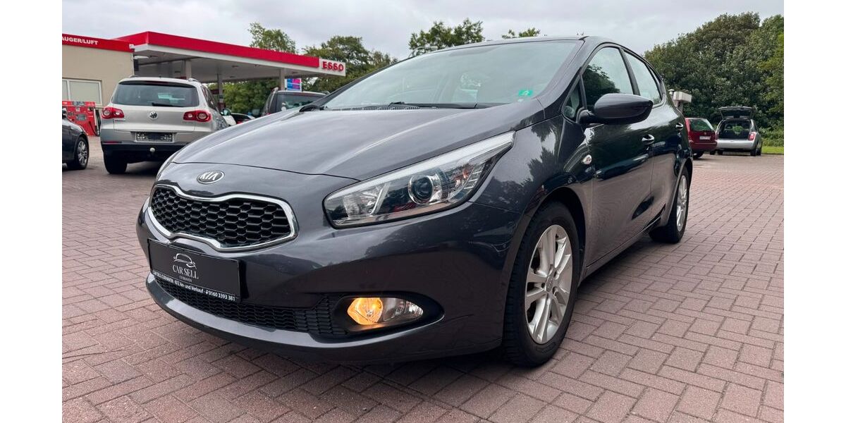 Kia ceed / Ceed 120.000 km 5.999 &euro; Cuxhaven 27474