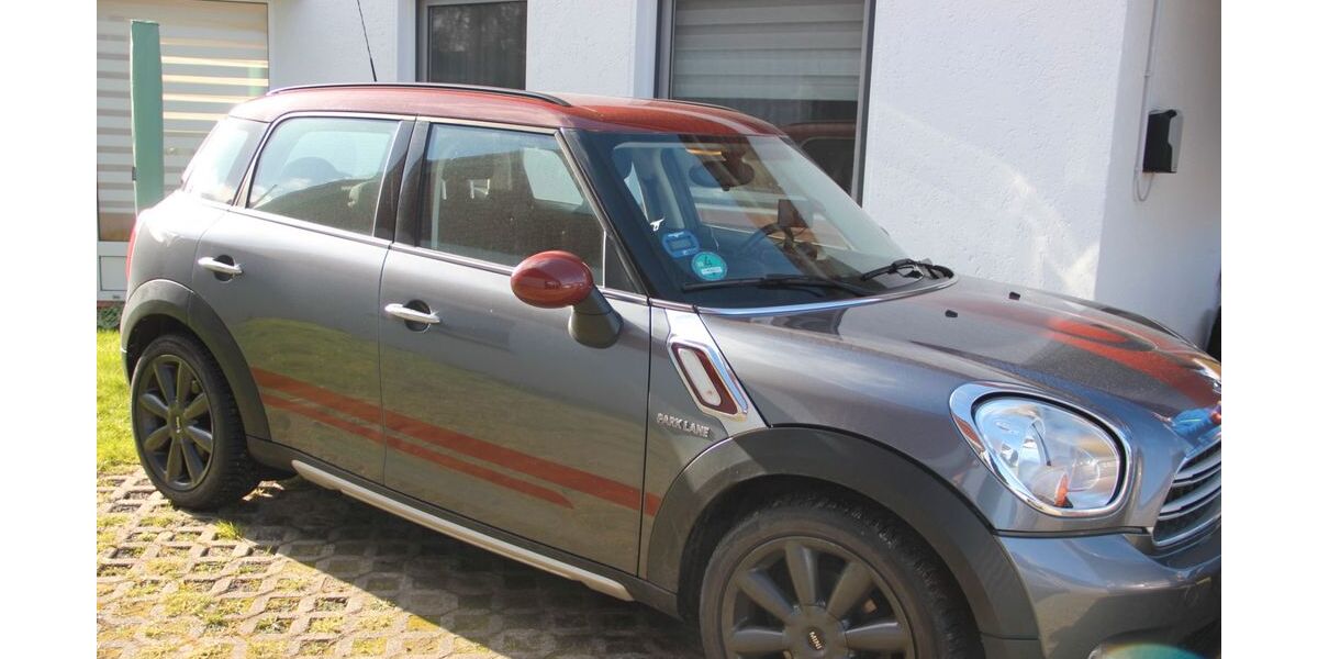 Mini Countryman D (Cooper) 120.000 km 10.100 &euro; Friedrichskoog 25718