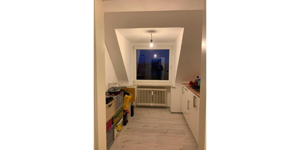 Dachgeschoßwohnung Cuxhaven Groden - 3 Zimmer, 62 m&sup2;, 500&euro; | Angebot:26536731