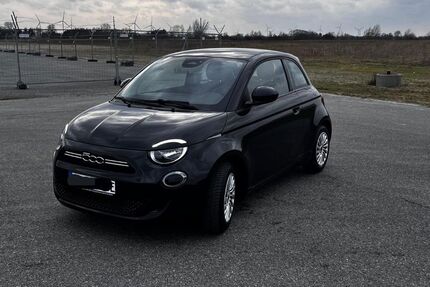 Fiat 500e 75.000 km 11.200 &euro; Cuxhaven 27478