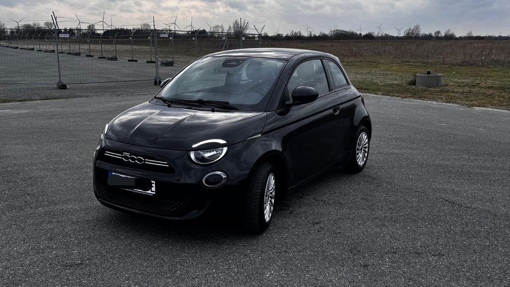 Fiat 500e 75.000 km 11.500 &euro; Cuxhaven 27478