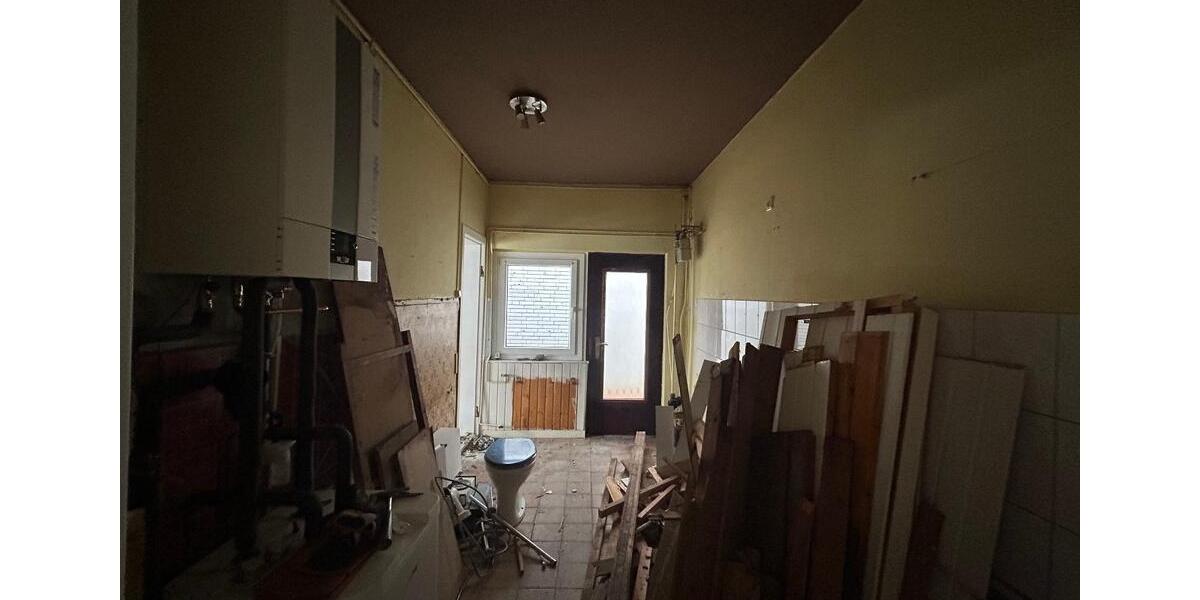 Einfamilienhaus Marne - 8 Zimmer, 200 m&sup2;, 79.000&euro; | Angebot:25407407