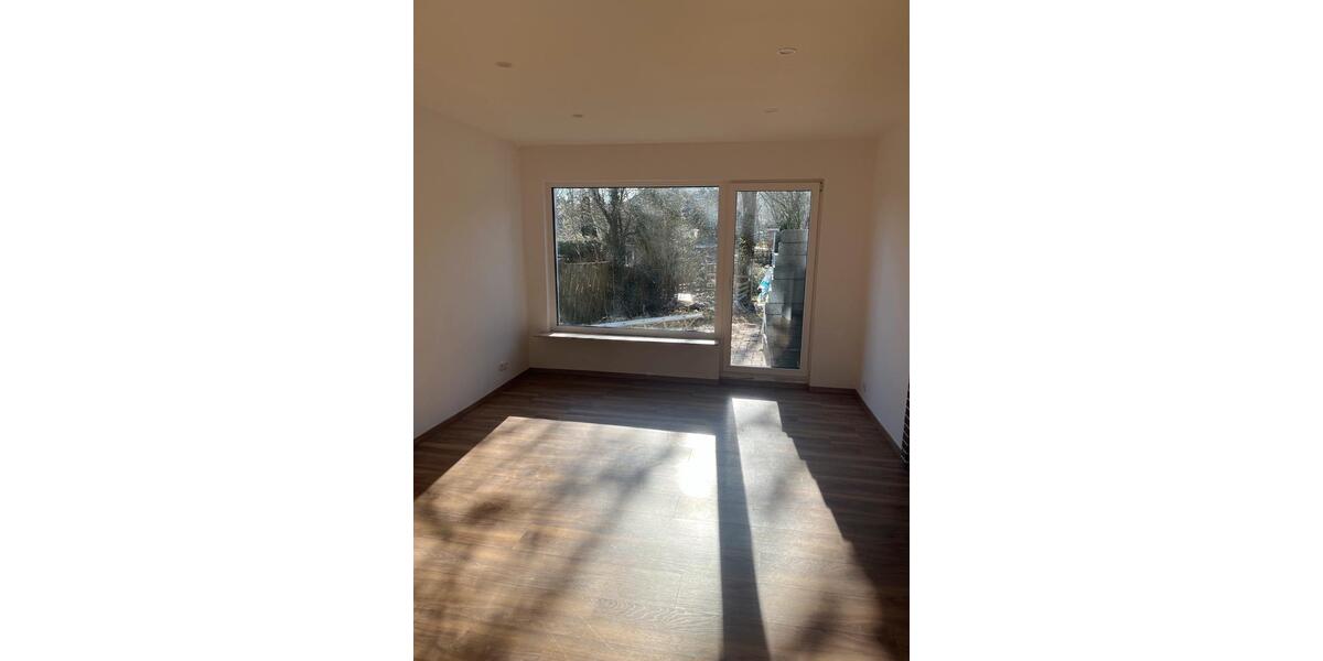 Erdgeschoßwohnung Neuhaus (Oste) - 3.5 Zimmer, 100 m&sup2;, 850&euro; | Angebot:25782492