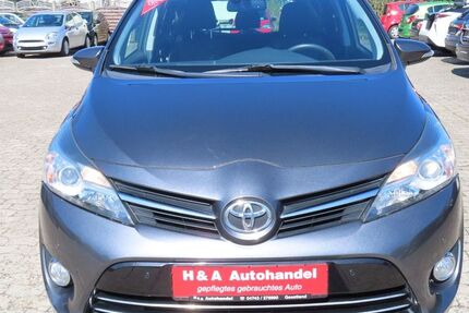 Toyota Verso 147.372 km 10.999 &euro; Geestland 27607