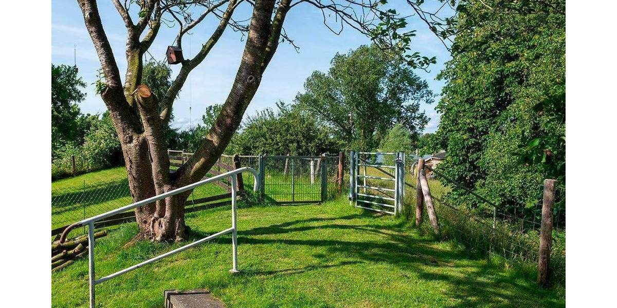 Einfamilienhaus Cadenberge - 5 Zimmer, 92 m&sup2;, 325.000&euro; | Angebot:25834854