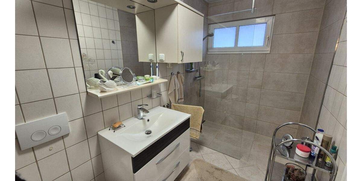 Einfamilienhaus Brunsbüttel - 4 Zimmer, 146 m&sup2;, 299.000&euro; | Angebot:25742108