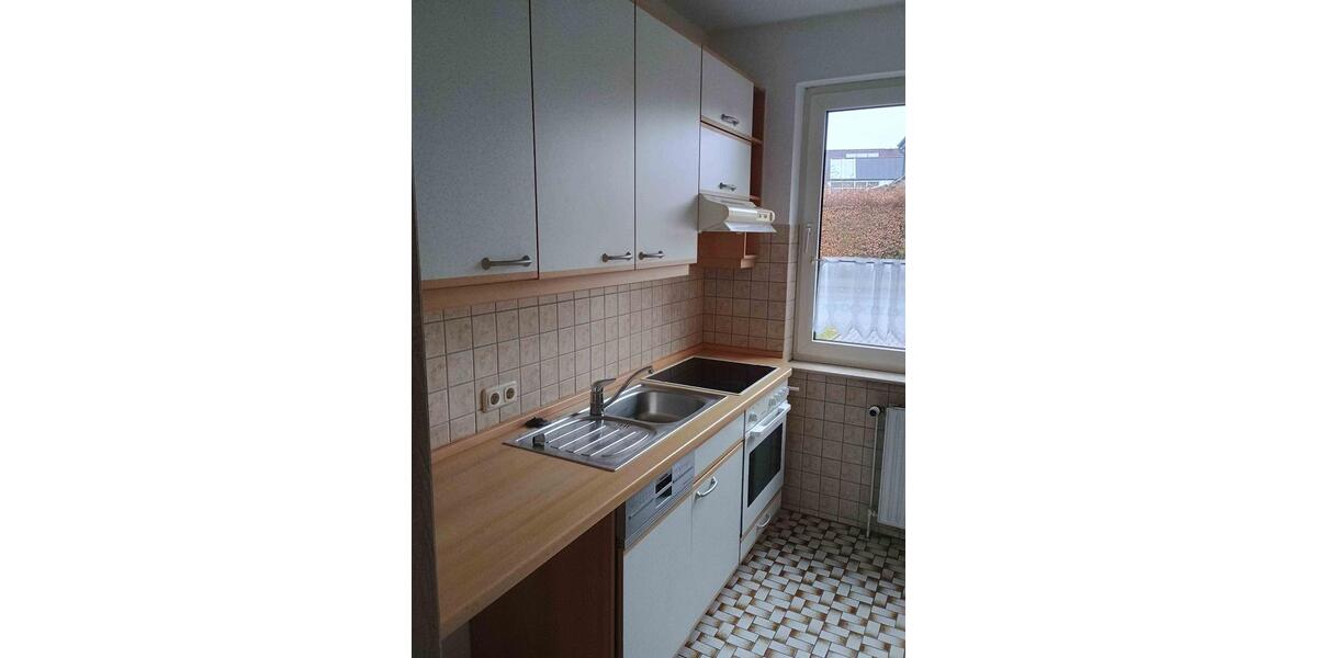 Erdgeschoßwohnung Cadenberge - 3 Zimmer, 81 m&sup2;, 650&euro; | Angebot:22556205