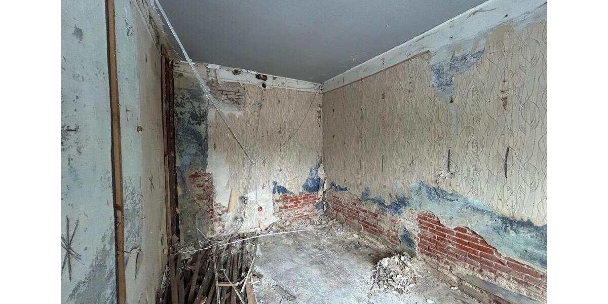 Einfamilienhaus Marne - 8 Zimmer, 200 m&sup2;, 79.000&euro; | Angebot:25407407