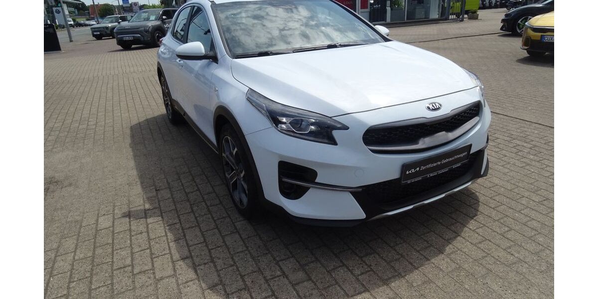 Kia XCeed 132.768 km 15.250 &euro; Cuxhaven 27472