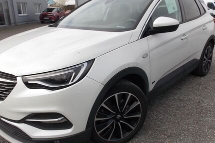Opel Grandland (X) 24.648 km 19.990 &euro; Brunsbüttel 25541