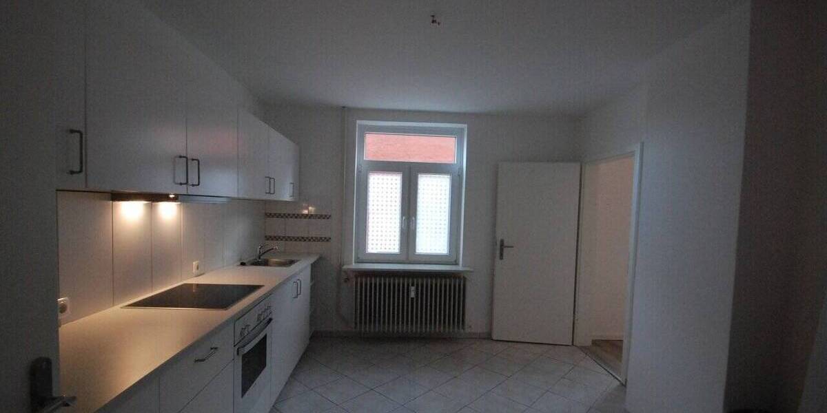 Etagenwohnung Brunsbüttel - 3 Zimmer, 84 m&sup2;, 135.000&euro; | Angebot:25707886