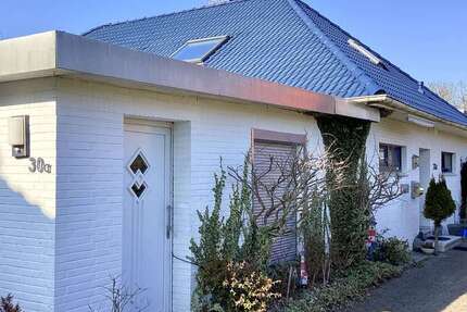 Haus Cuxhaven Döse - 6.5 Zimmer, 202 m&sup2;, 295.000&euro; | Angebot:25920820