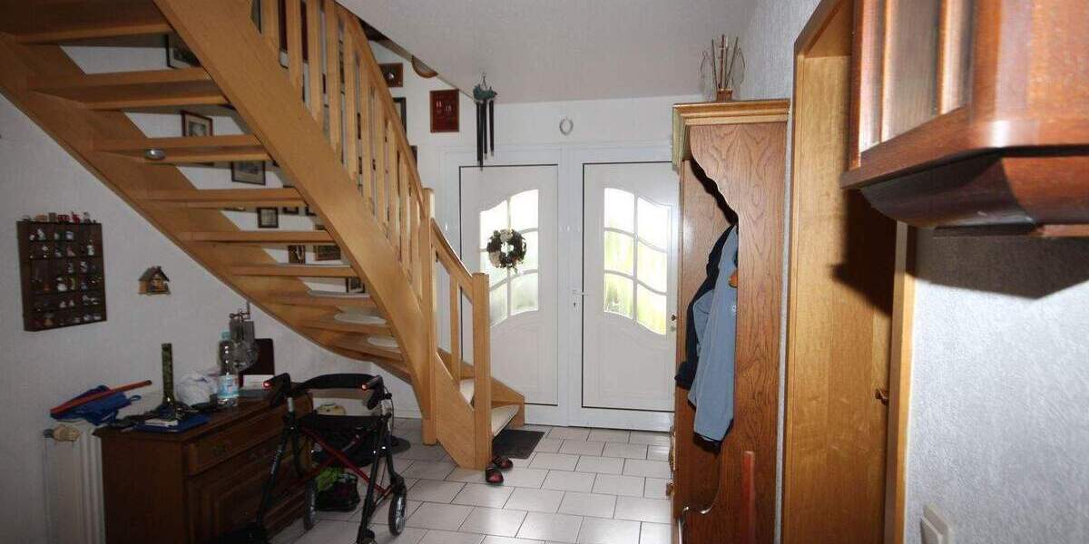 Einfamilienhaus Cuxhaven Altenbruch - 5 Zimmer, 181 m&sup2;, 399.000&euro; | Angebot:25937679