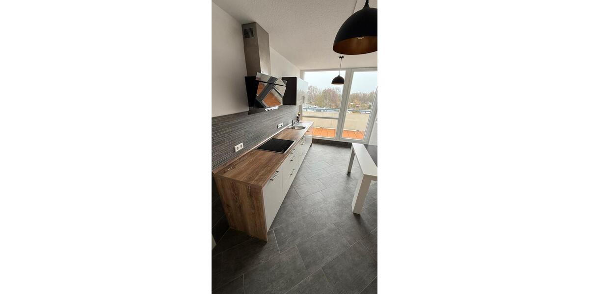 Dachgeschoßwohnung Cuxhaven - 2 Zimmer, 60 m&sup2;, 600&euro; | Angebot:25648565