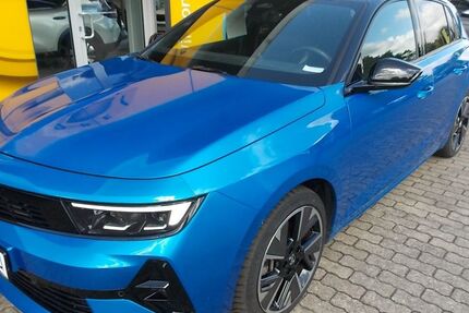 Opel Astra 49.298 km 23.490 &euro; Brunsbüttel 25541