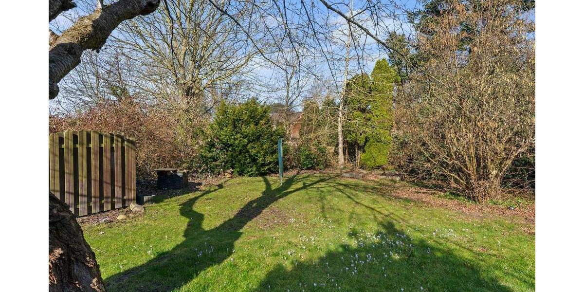 Einfamilienhaus Cuxhaven Süder-Westerwisch - 7 Zimmer, 215 m&sup2;, 449.000&euro; | Angebot:25896639