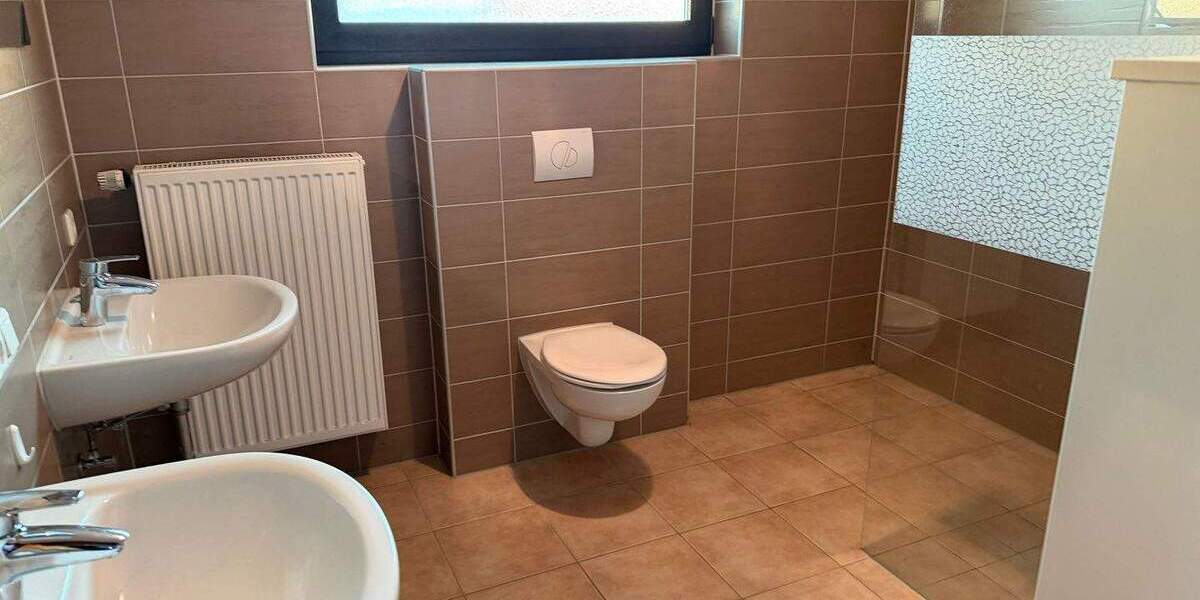 Mehrfamilienhaus, Wohnhaus Ihlienworth - 4 Zimmer, 131 m&sup2;, 239.000&euro; | Angebot:25675843