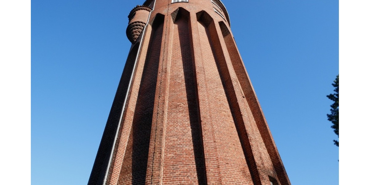 Historischer, atemberaubender Wasserturm in 25541 Brunsbüttel zu verkaufen. - Wohn- & Geschäftshaus Brunsbüttel | Angebot:14666000