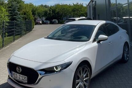 Mazda 3 21.000 km 24.690 &euro; Marne 25709