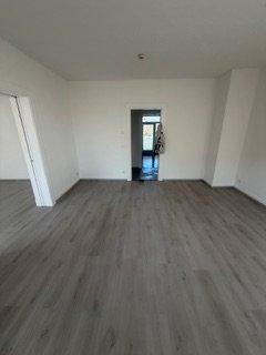 Etagenwohnung Cuxhaven - 4 Zimmer, 99 m&sup2;, 890&euro; | Angebot:26662361