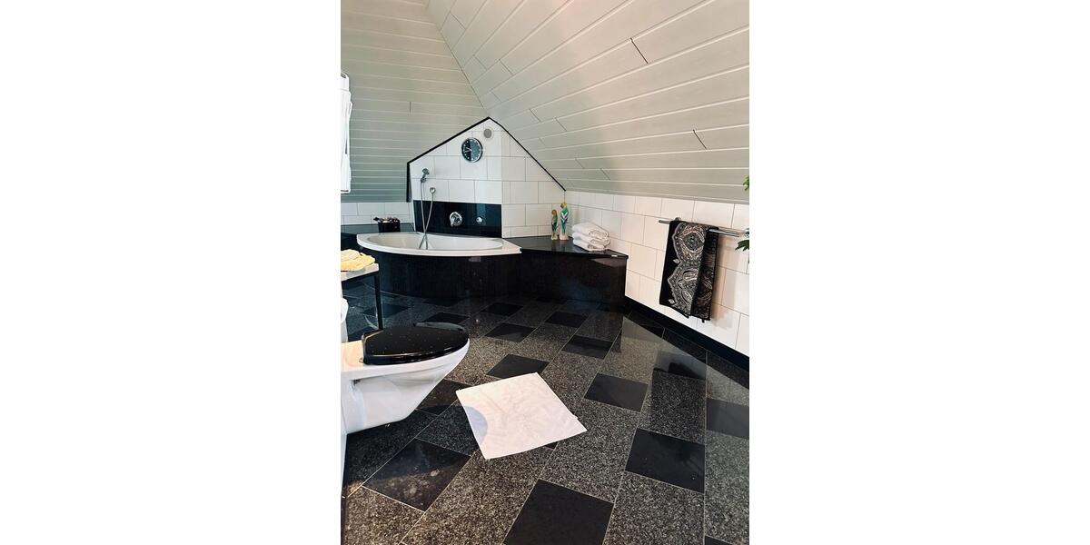 Einfamilienhaus Geestland - 7 Zimmer, 299 m&sup2;, 698.000&euro; | Angebot:25122491