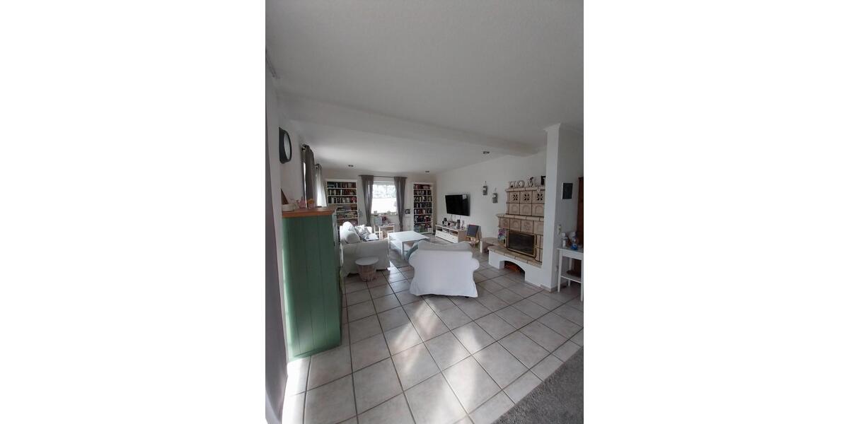 Erdgeschoßwohnung Geestland Bad Bederkesa - 5 Zimmer, 157 m&sup2;, 950&euro; | Angebot:26050338