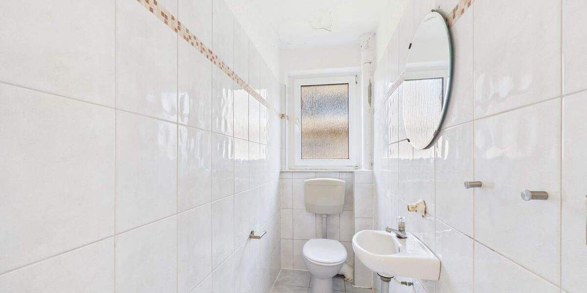 Einfamilienhaus Geestland Bad Bederkesa - 7 Zimmer, 143 m&sup2;, 235.000&euro; | Angebot:25796764