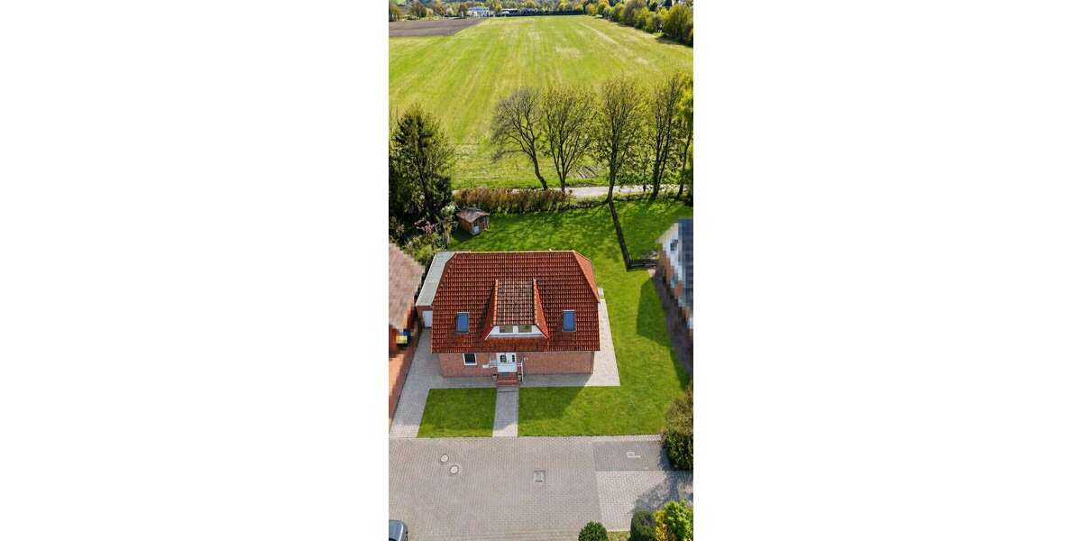 Einfamilienhaus Cuxhaven Groden - 4 Zimmer, 174 m&sup2;, 1.500&euro; | Angebot:26557916