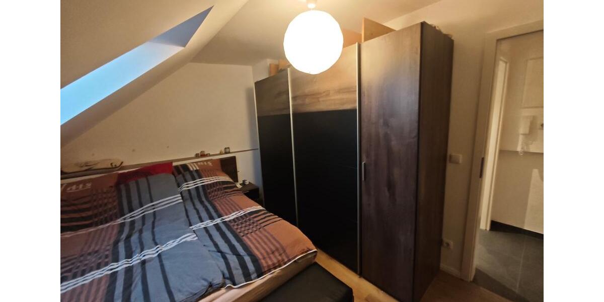 Dachgeschoßwohnung Cuxhaven - 3 Zimmer, 62 m&sup2;, 770&euro; | Angebot:25547941