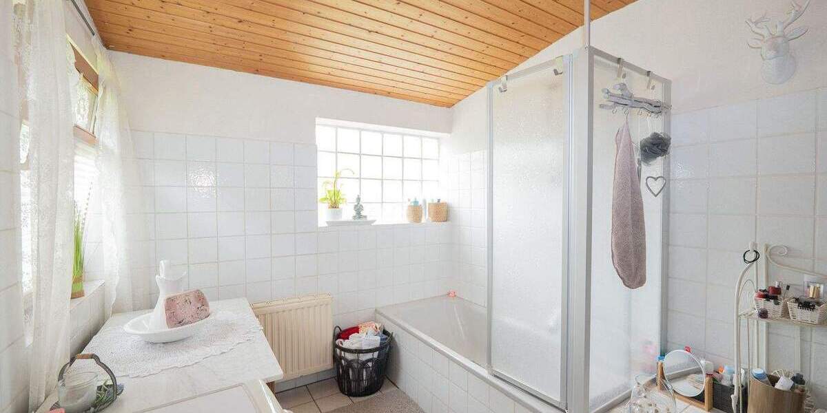 Einfamilienhaus Geversdorf/Cadenberge Cadenberge - 7 Zimmer, 175 m&sup2;, 197.950&euro; | Angebot:25692794