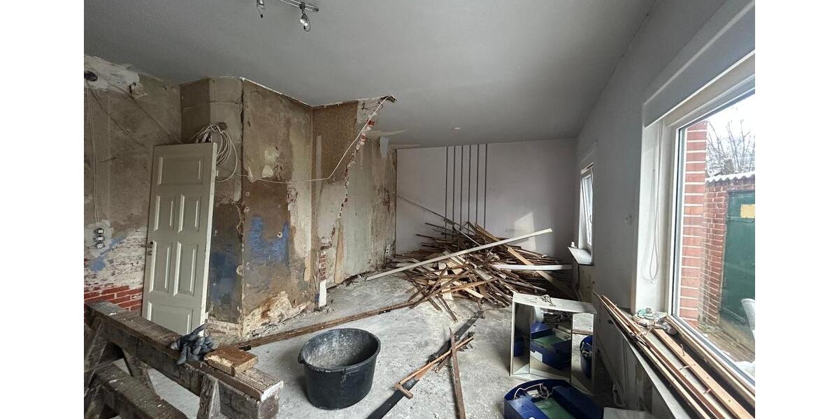 Einfamilienhaus Marne - 8 Zimmer, 200 m&sup2;, 79.000&euro; | Angebot:25407407