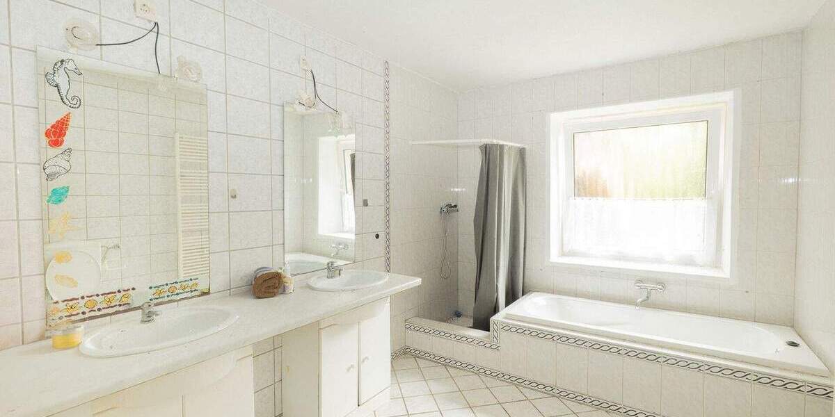 Mehrfamilienhaus, Wohnhaus Odisheim - 1 Zimmer, 530 m&sup2;, 299.000&euro; | Angebot:25692812