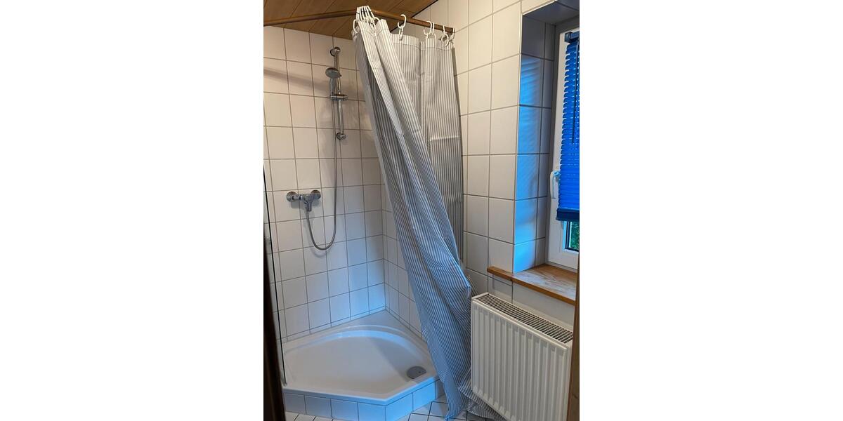 Dachgeschoßwohnung Brunsbüttel - 1 Zimmer, 25 m&sup2;, 430&euro; | Angebot:26681443