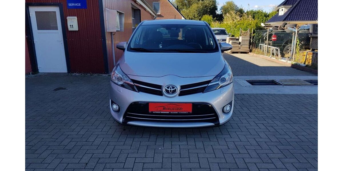 Toyota Verso 69.150 km 16.500 &euro; Brunsbüttel 25541