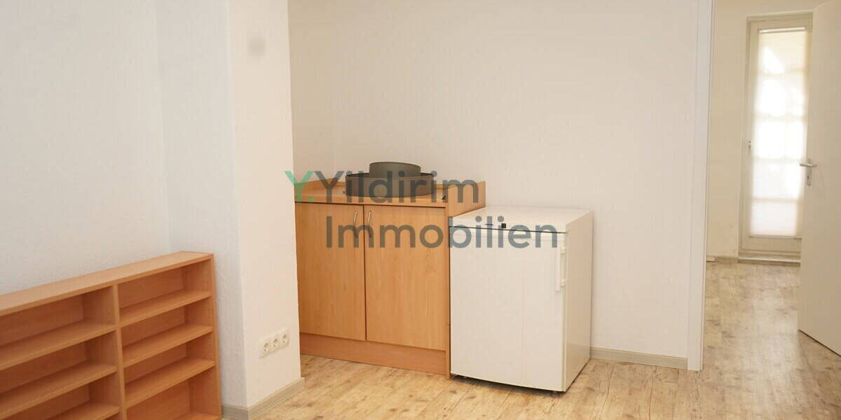 Gewerbeobjekt Cuxhaven - 3 Zimmer, 600&euro; | Angebot:25969085